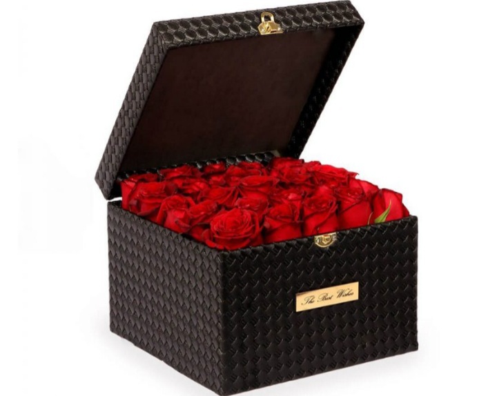 خرید و قیمت باکس گل نهان سفارش باکس گل رز قرمز سفارش باکس گل رز قرمز قیمت باکس گل رز رز ارزان گل ایرانی